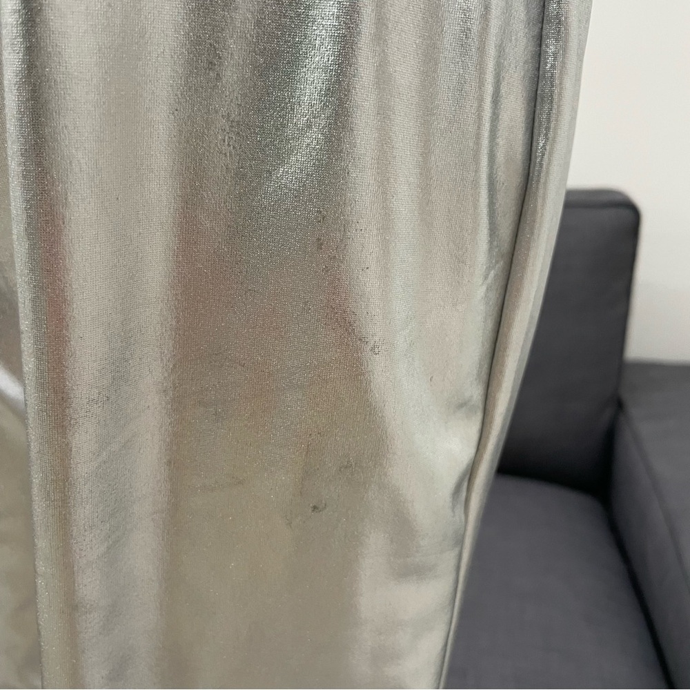 Elegant Silver Women's Metallic Bodysuit - Picture 14 of 16